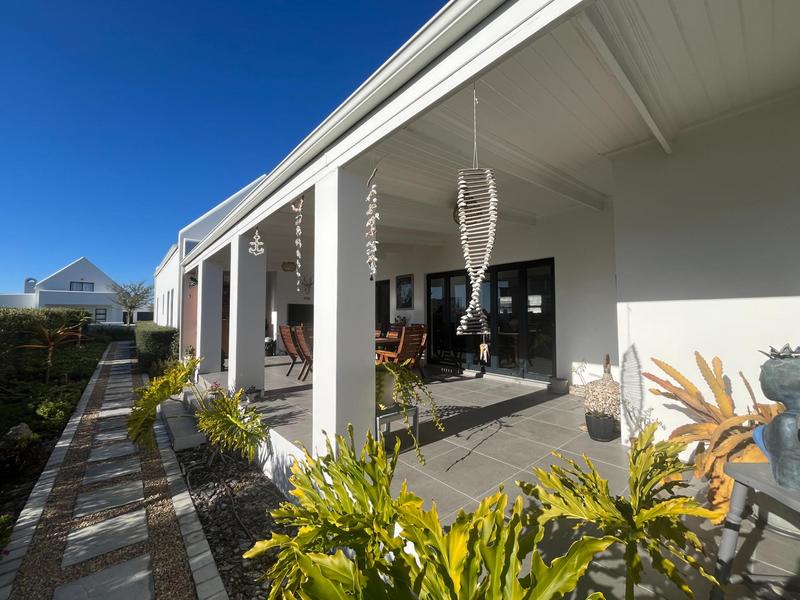 4 Bedroom Property for Sale in Dwarskersbos Western Cape